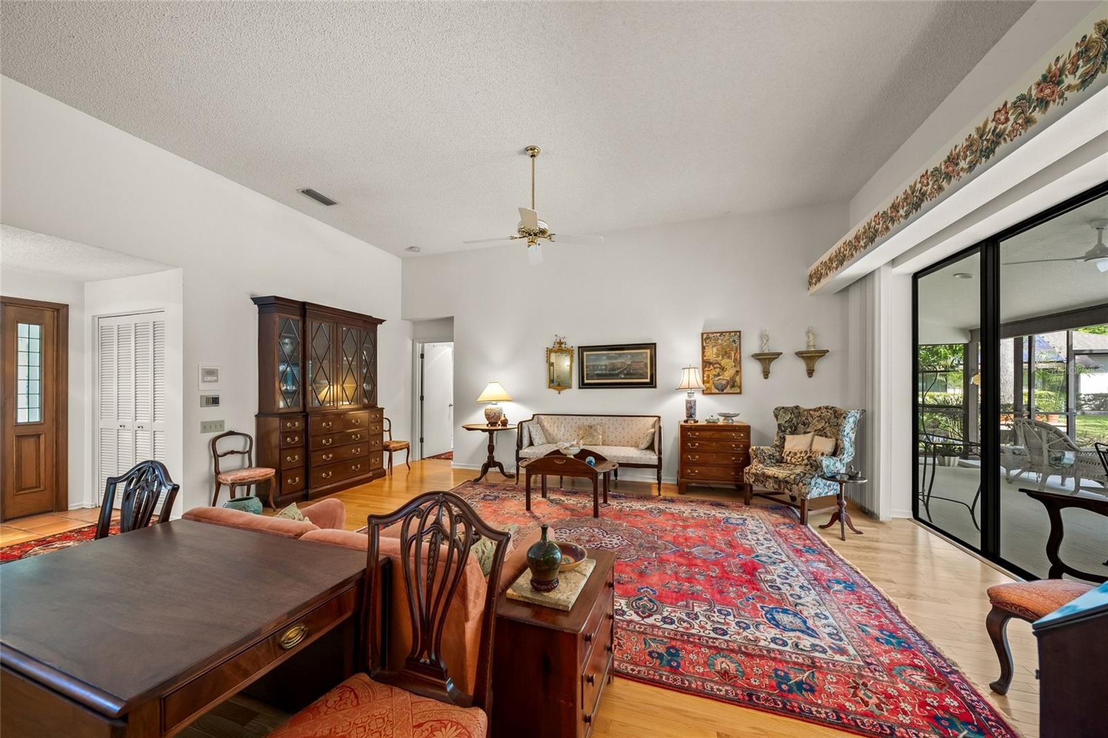 BENT TREE VILLAGE - Residential