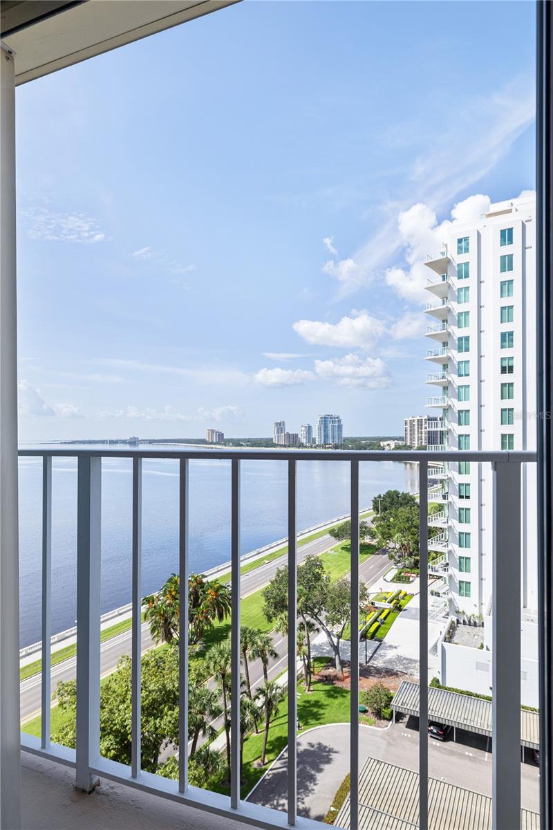 BAYSHORE DIPLOMAT A CONDOMINIU - Residential Lease