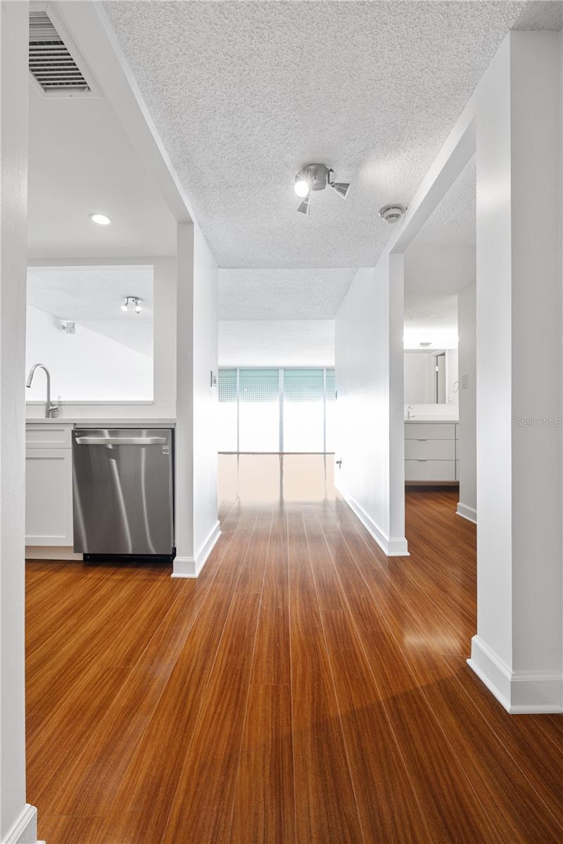 BAYSHORE DIPLOMAT A CONDOMINIU - Residential Lease