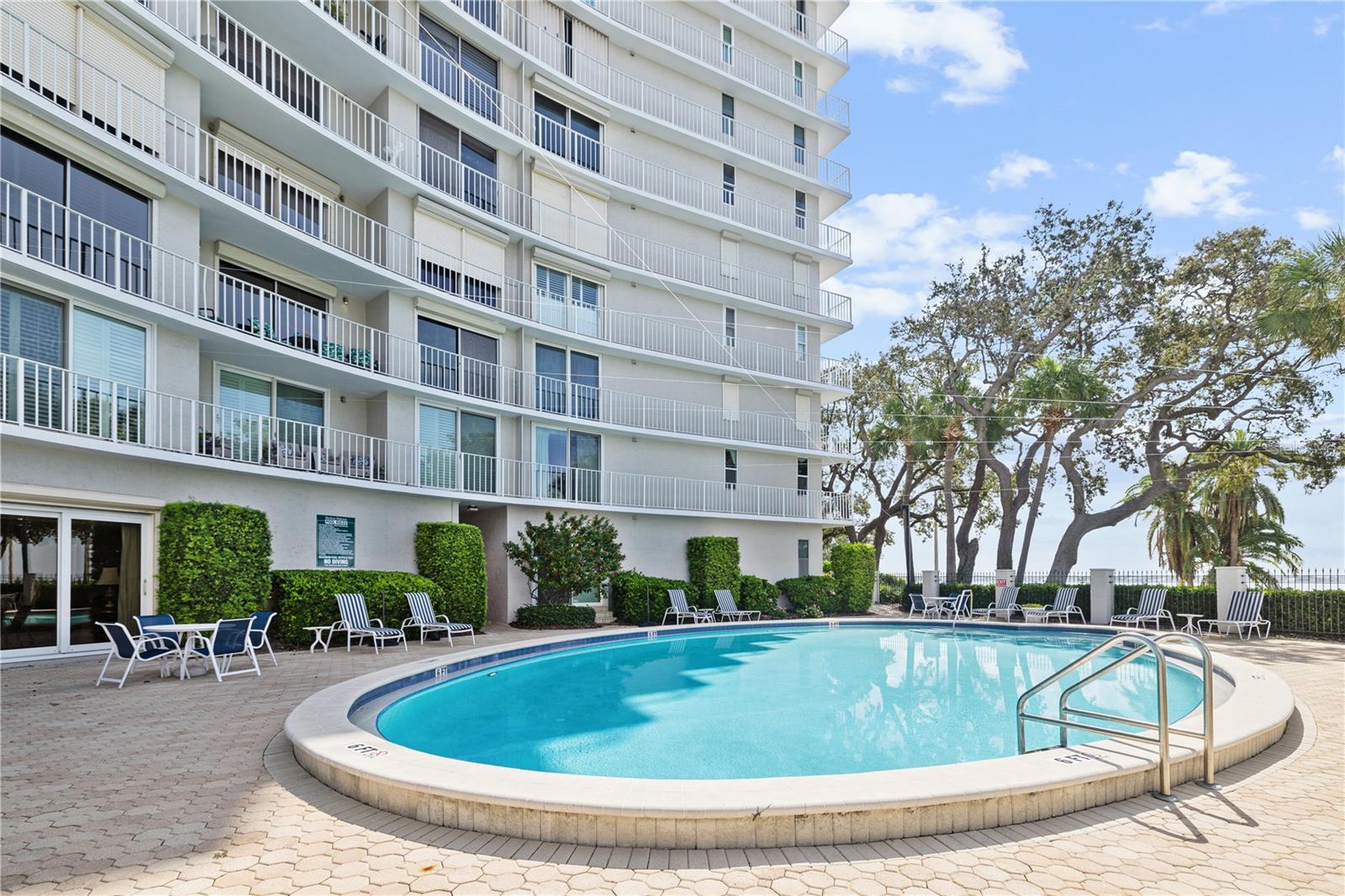 BAYSHORE DIPLOMAT A CONDOMINIU - Residential Lease