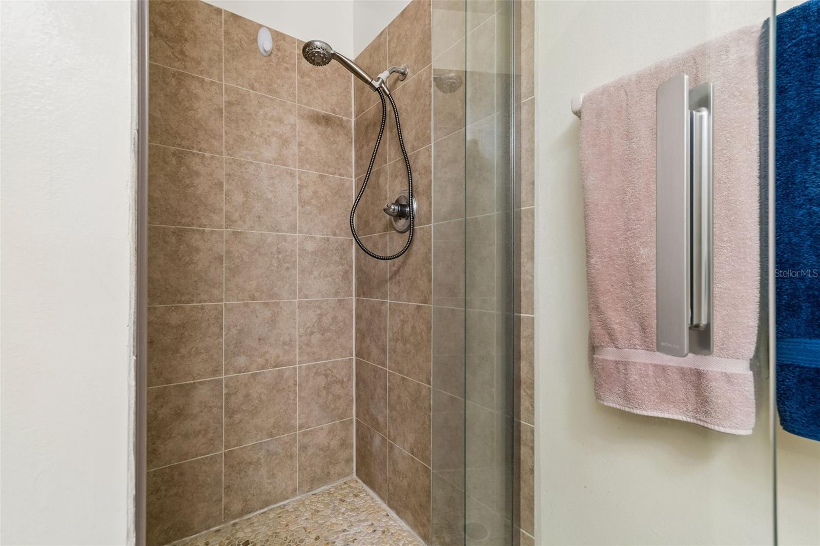 CAMBRIDGE M CONDO REV - Residential