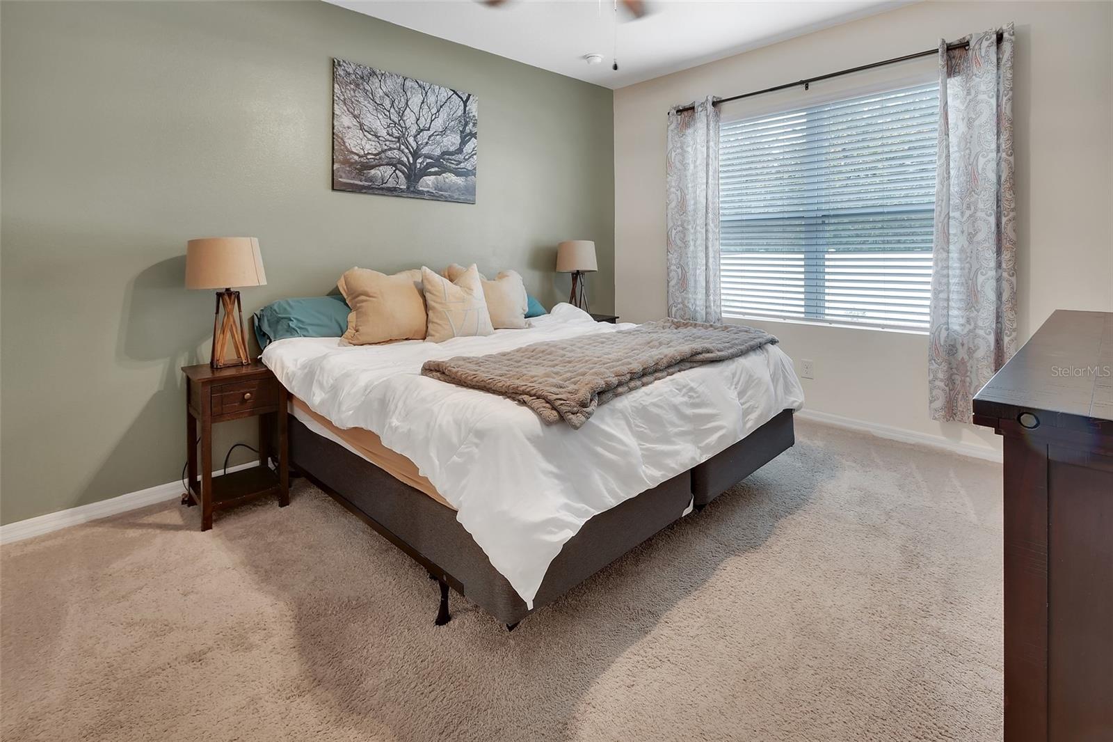 JACOBS LNDG - Residential