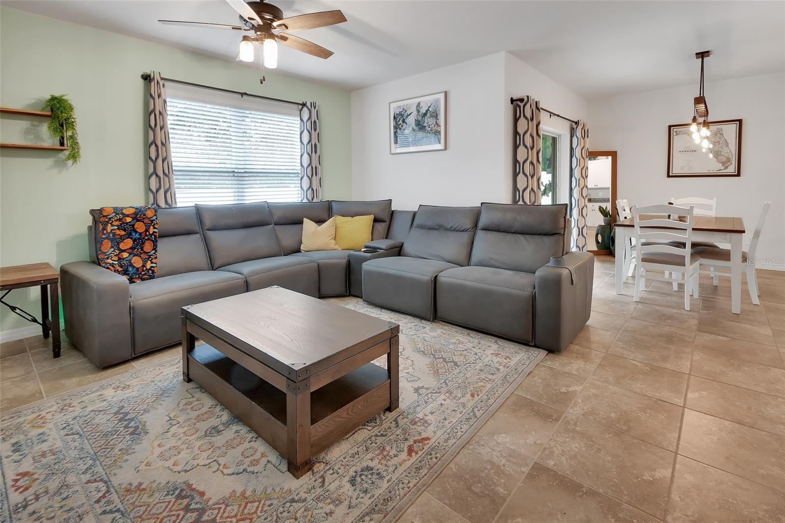 JACOBS LNDG - Residential