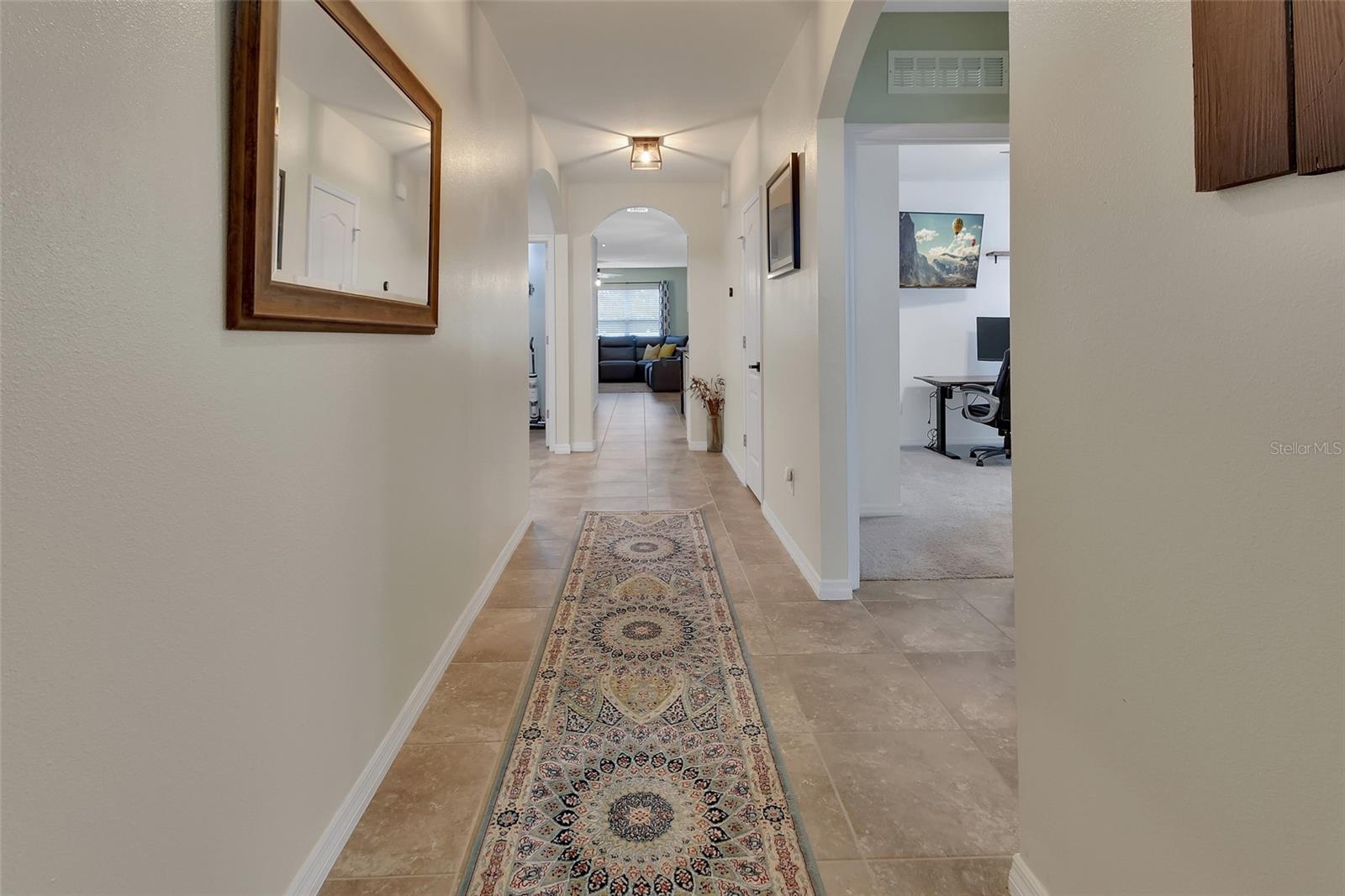 JACOBS LNDG - Residential