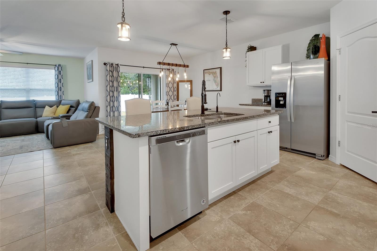 JACOBS LNDG - Residential