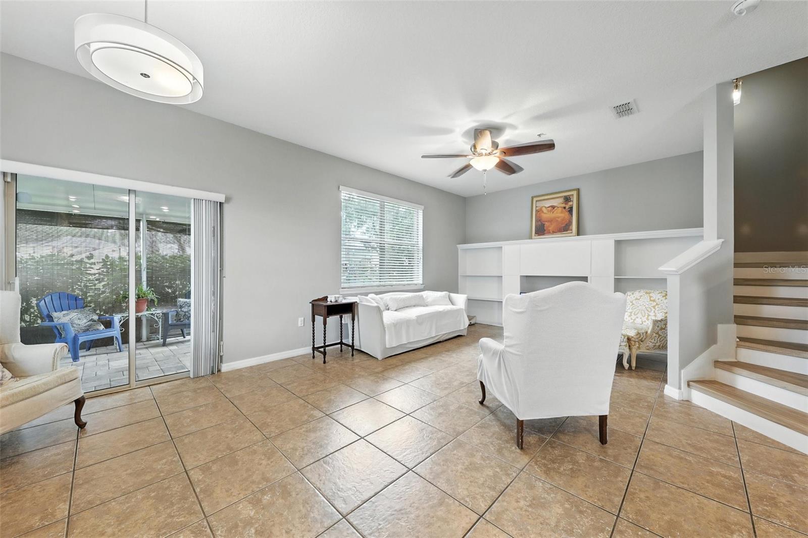 1551 SCARLET OAK LOOP B