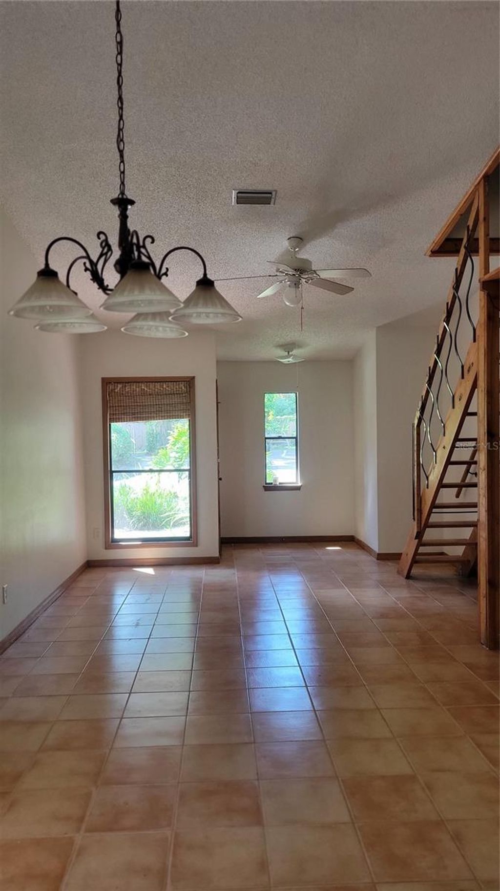 Photo of 1011 Love Lane #31, Apopka, FL 32703 (MLS # O6349810)