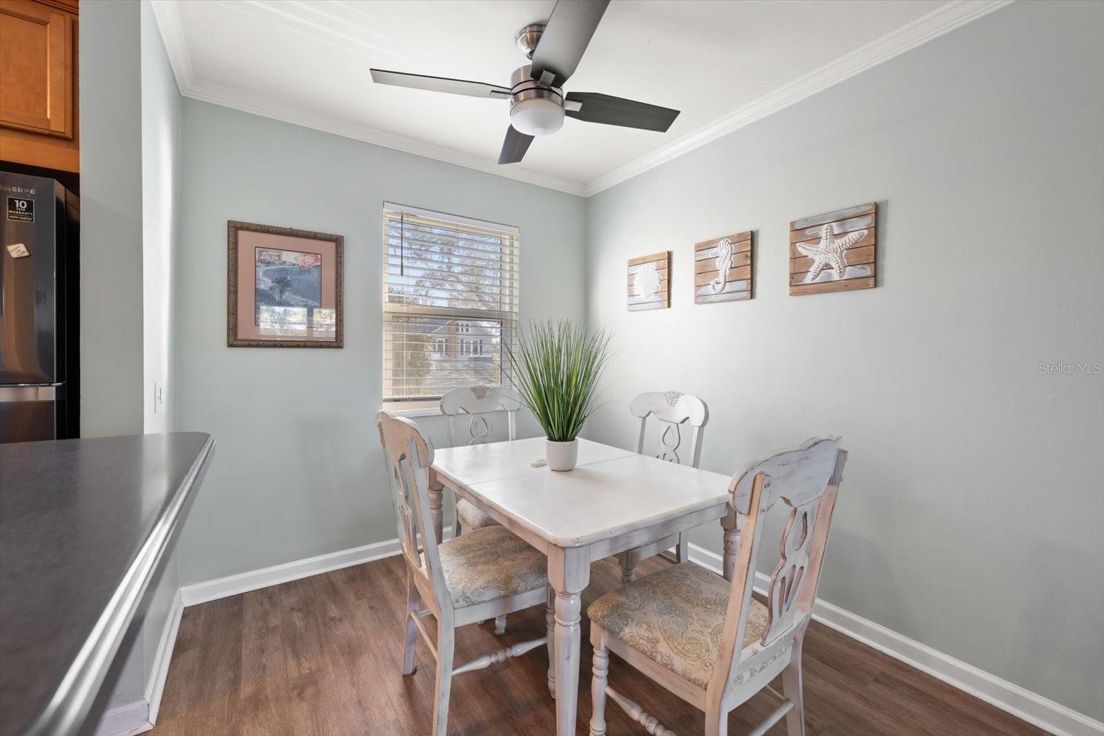 VICTORIA THE CONDO - Residential