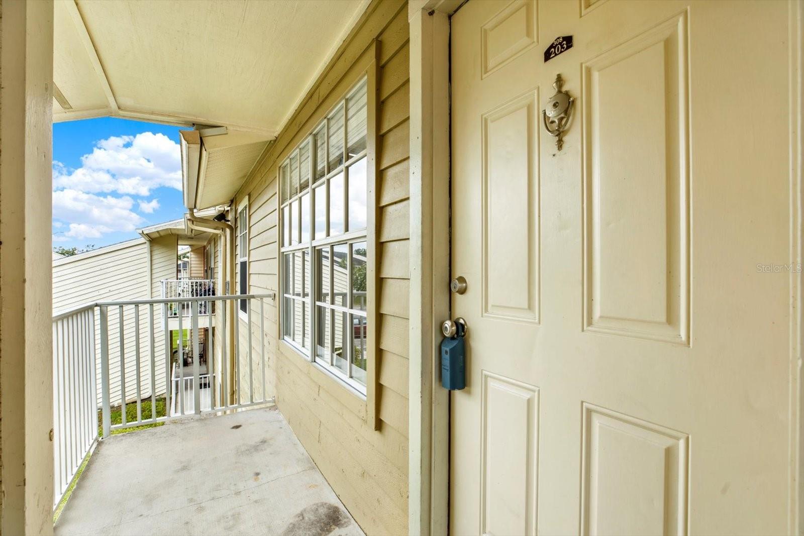 308 LAKE PARSONS GREEN 203