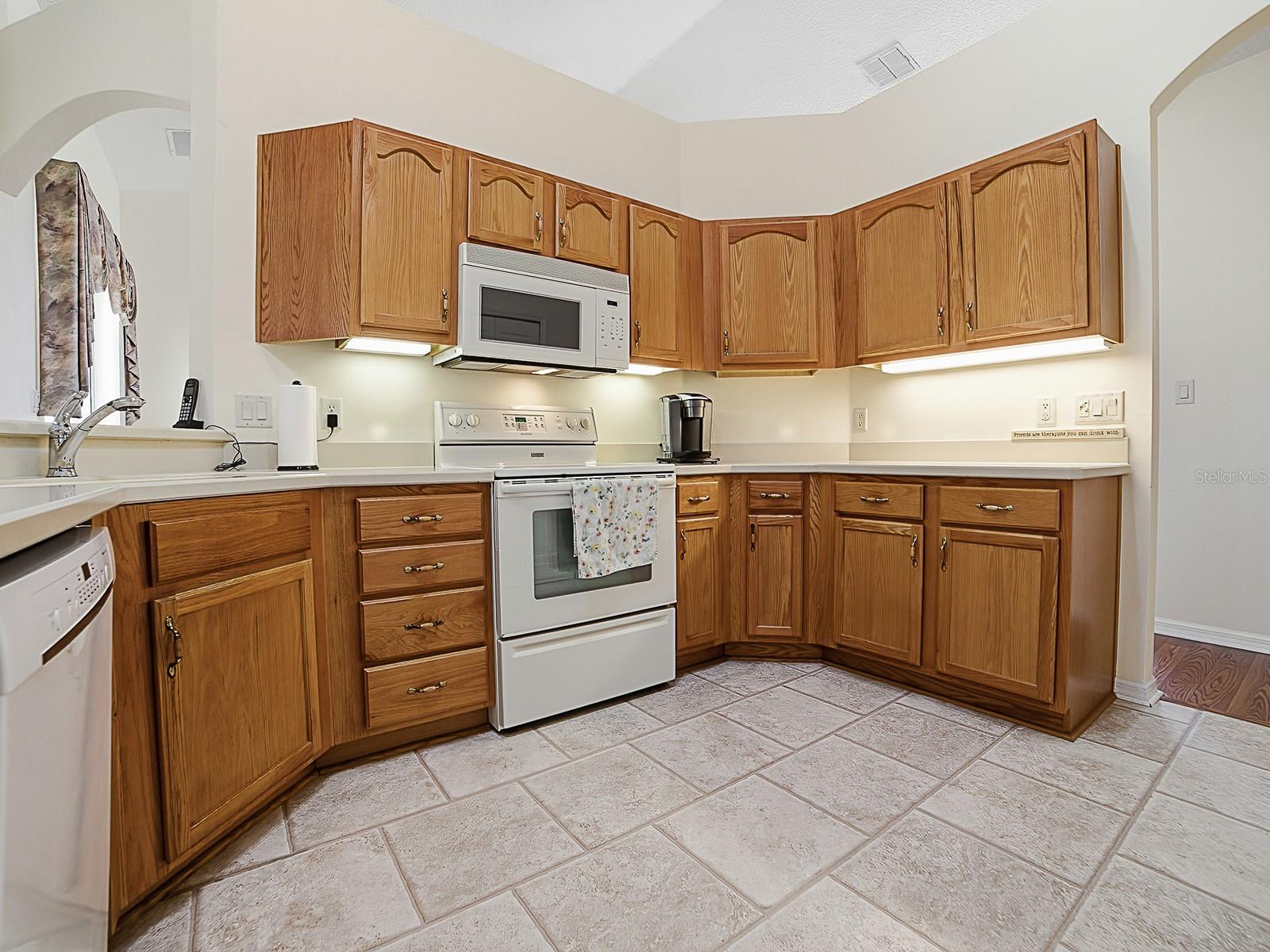 PLANTATION AT LEESBURG NOTTOWAY VILLAGE - Residential