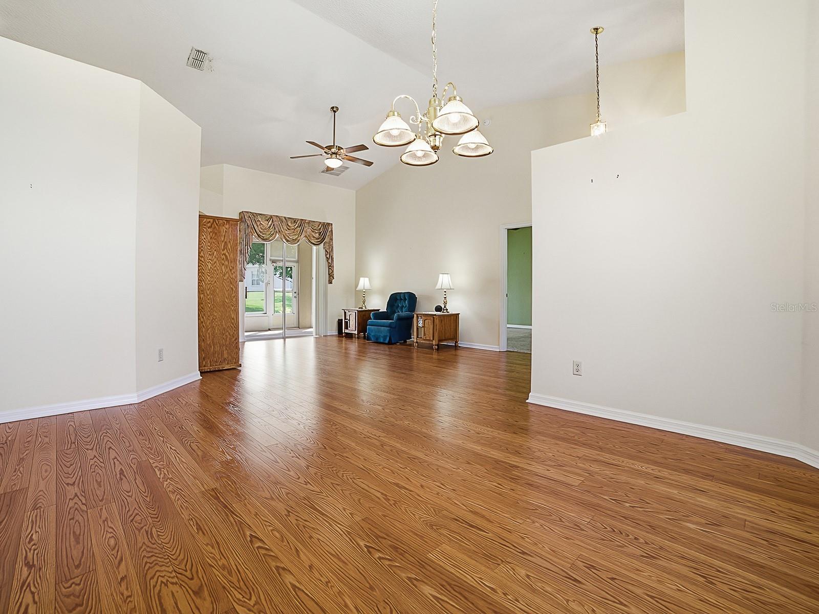 PLANTATION AT LEESBURG NOTTOWAY VILLAGE - Residential