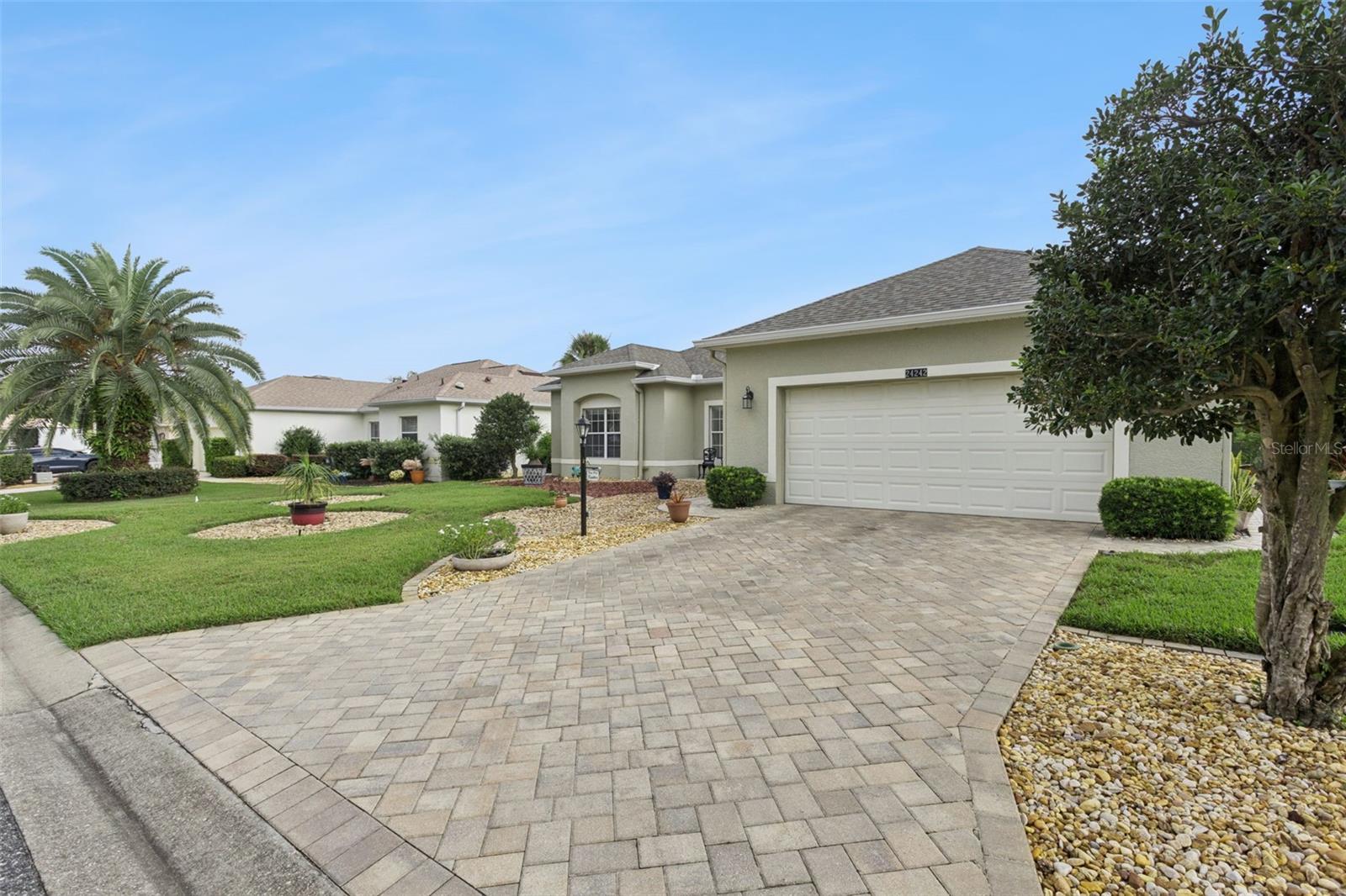 24242 E BELLE MEDE DRIVE