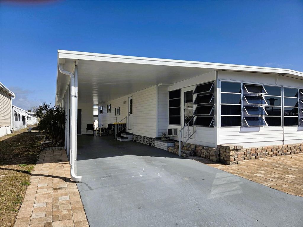 Photo of 3225 Sweet Gum Terrace, Sarasota, FL 34237 (MLS # A4682739)