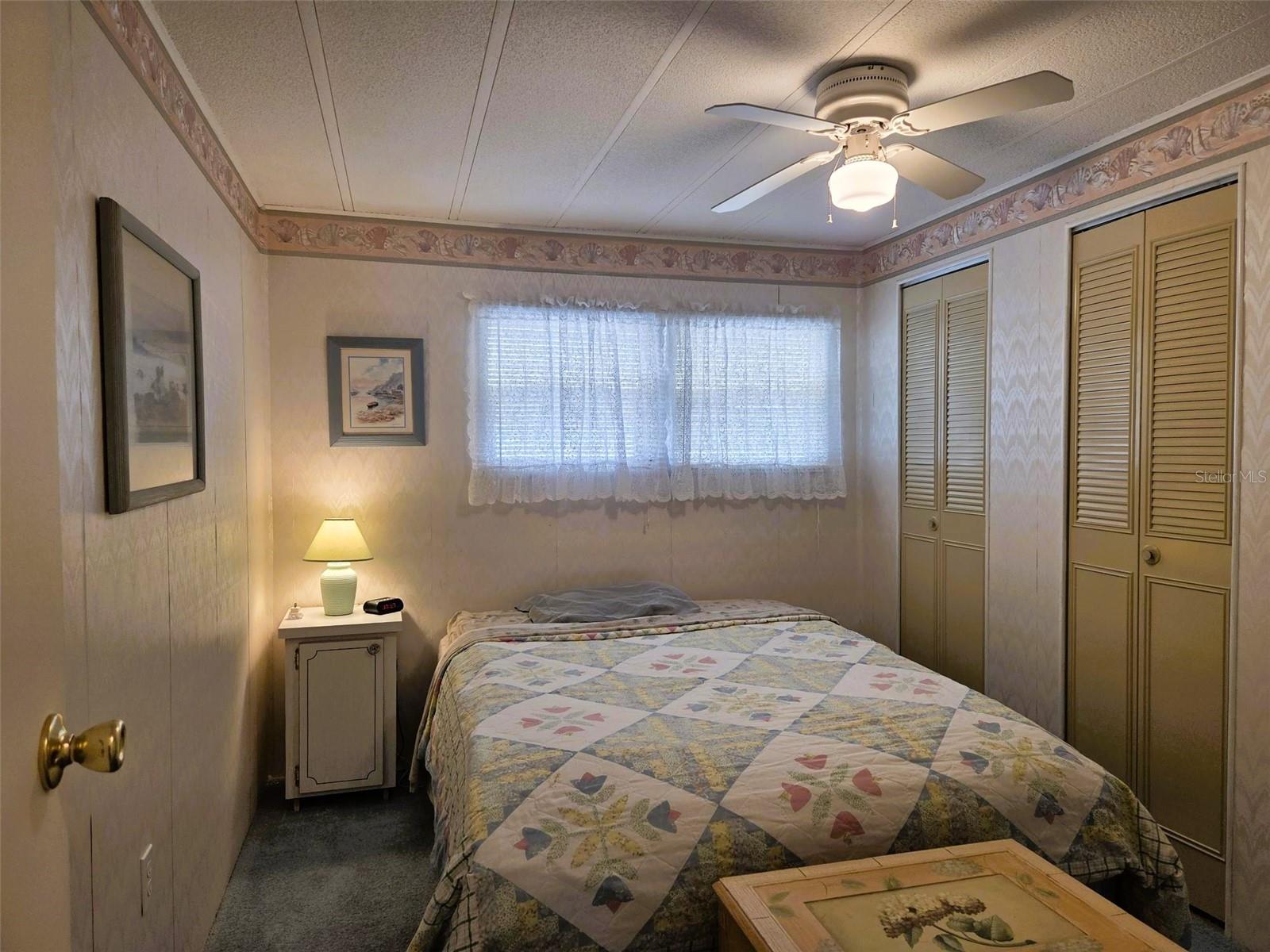 OAKWOOD MANOR - Residential