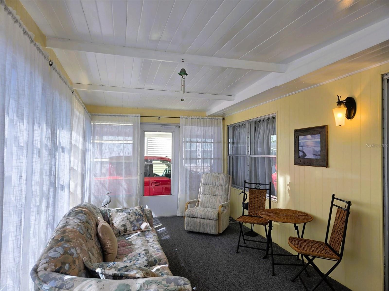 OAKWOOD MANOR - Residential