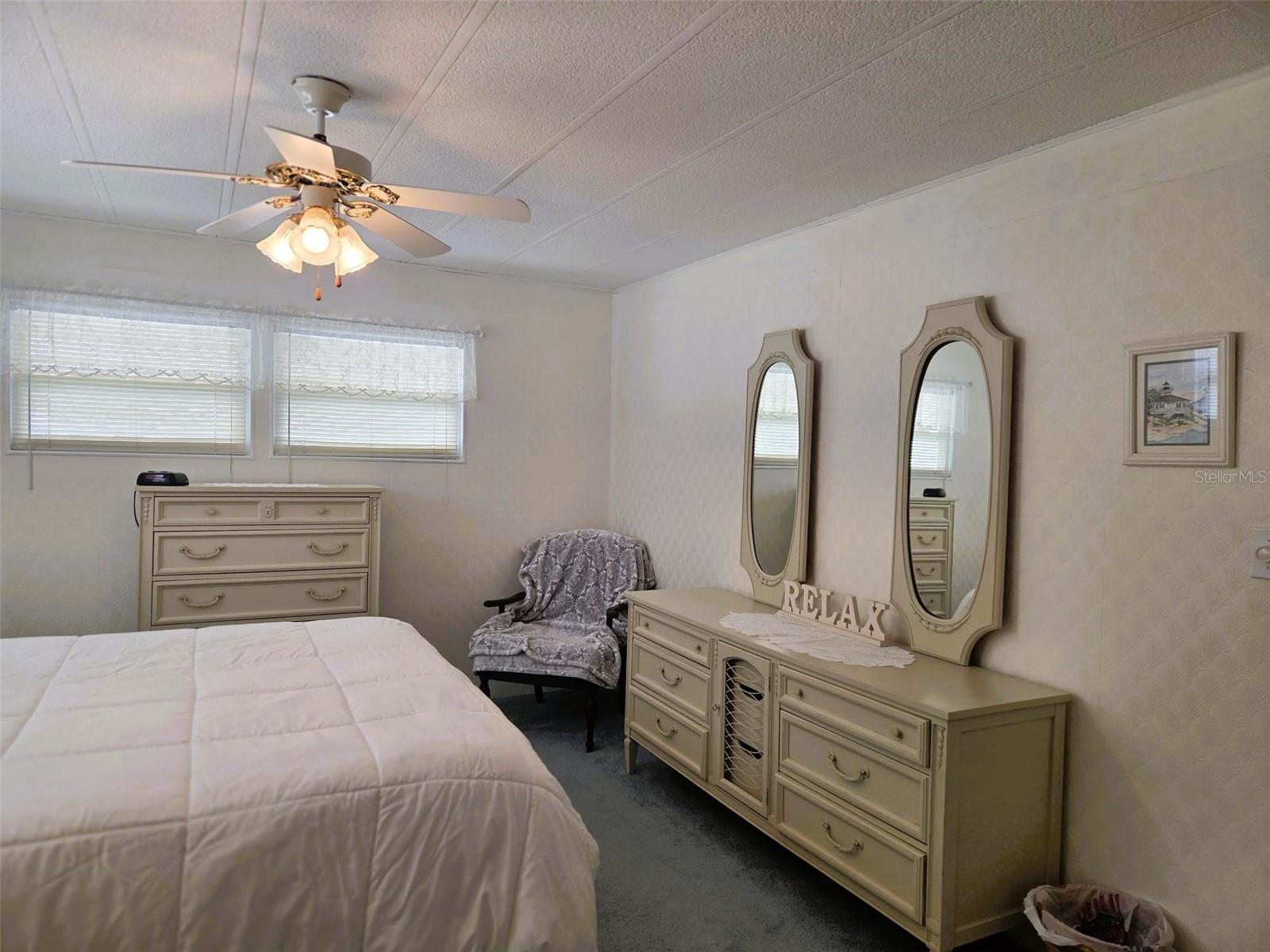 OAKWOOD MANOR - Residential