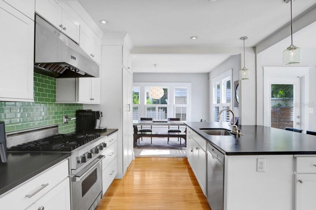 RICHARDSON PLACE - Residential