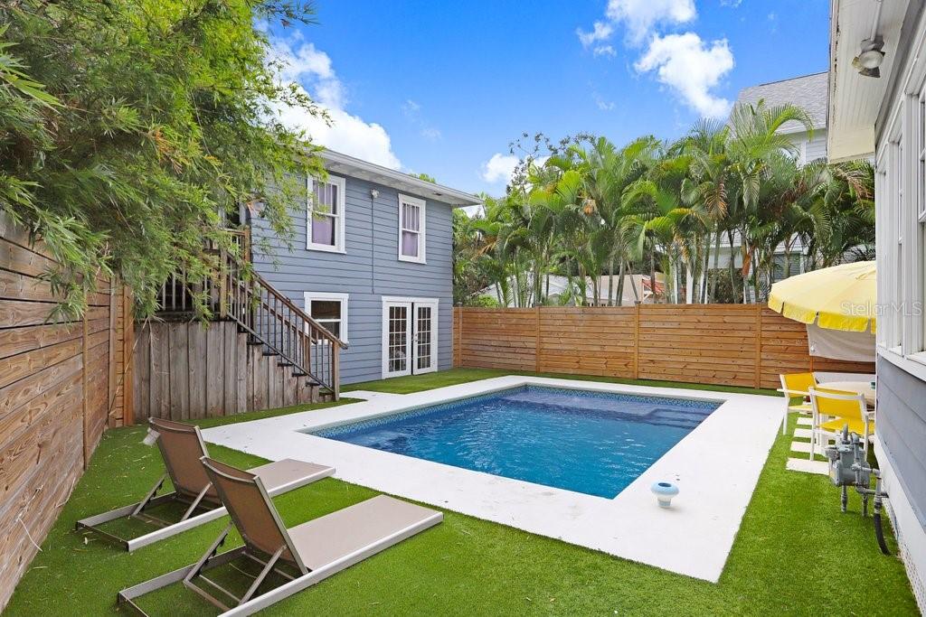 RICHARDSON PLACE - Residential