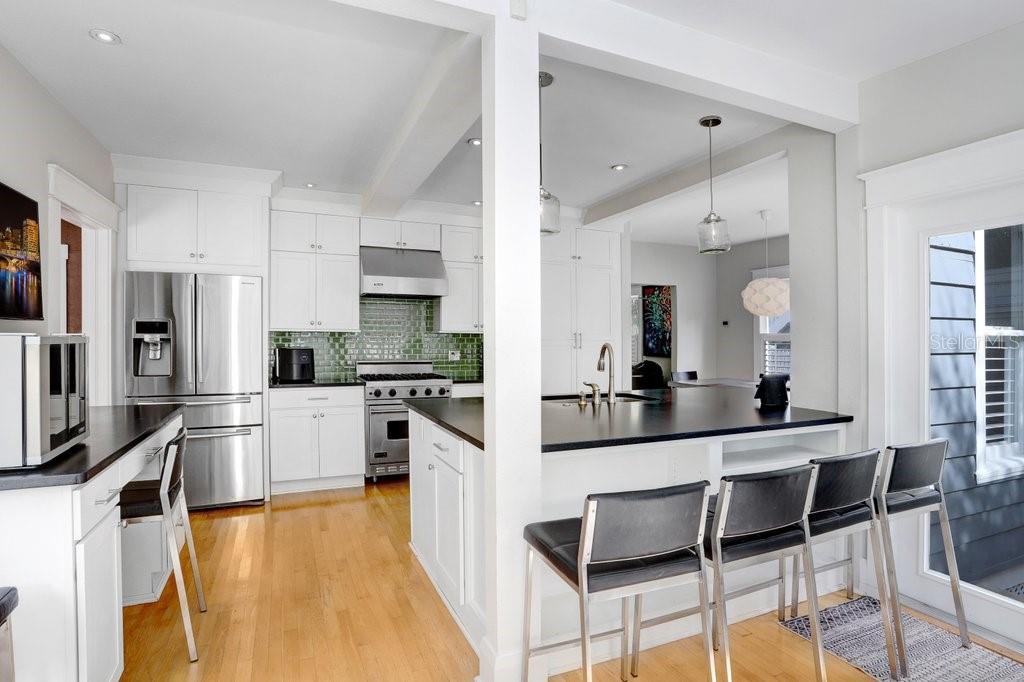 RICHARDSON PLACE - Residential