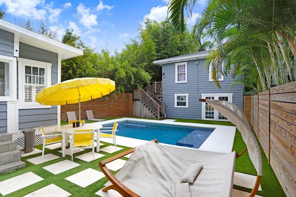 RICHARDSON PLACE - Residential