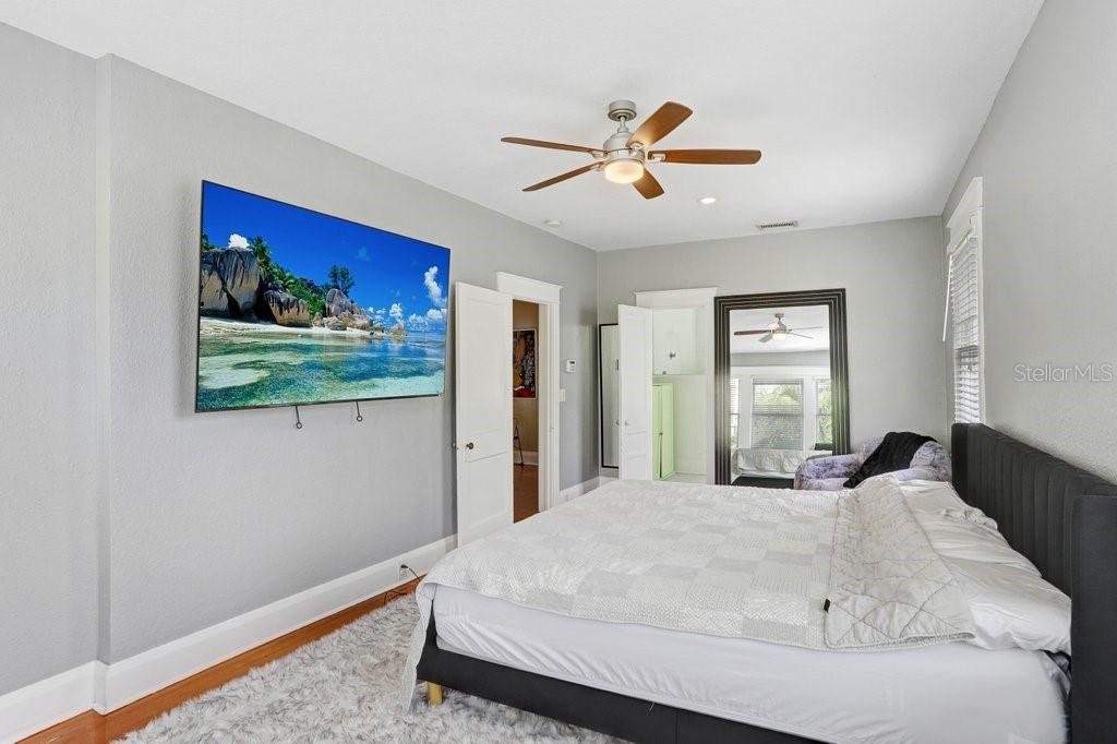 RICHARDSON PLACE - Residential