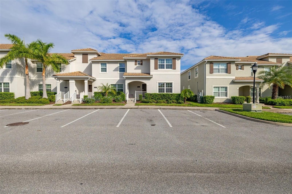 Photo of 4825 Memories Lane, Kissimmee, FL 34746 (MLS # S5156722)