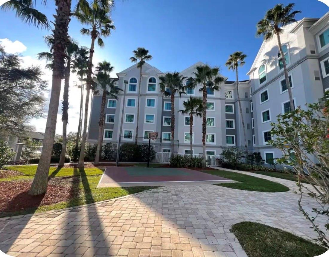 Casas a venda 3 - Jen Dantas 8303 PALM PARKWAY 318