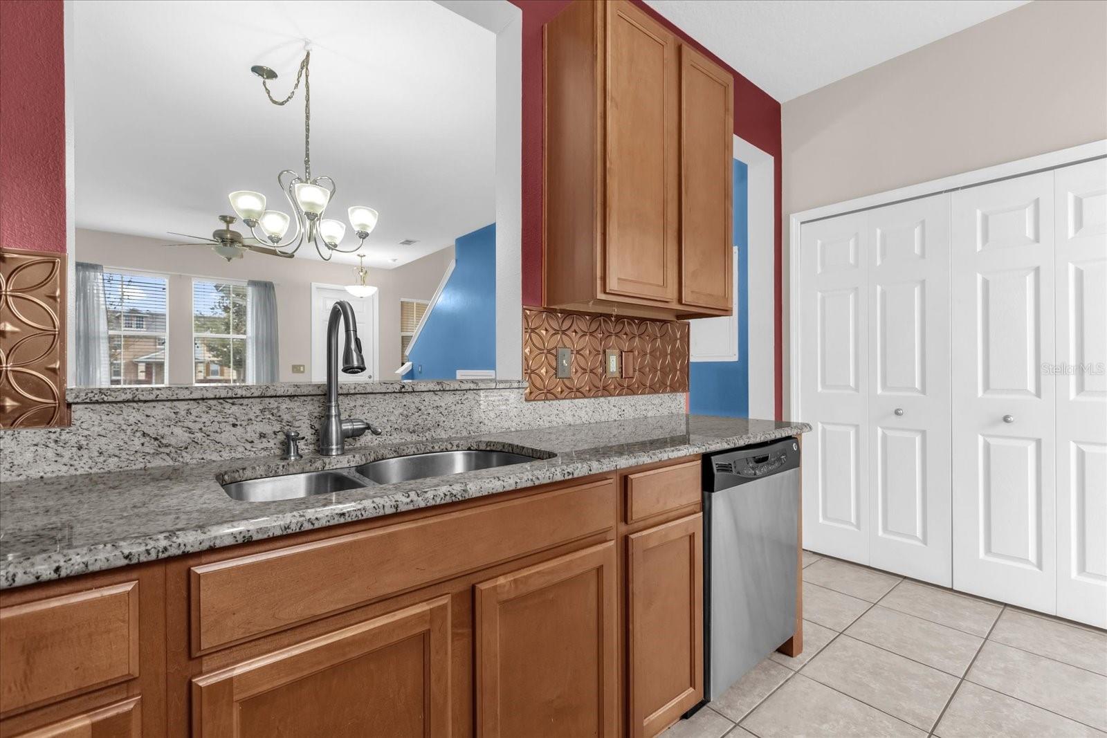 SIGNATURE LKS-PCL 01D PH 01 - Residential