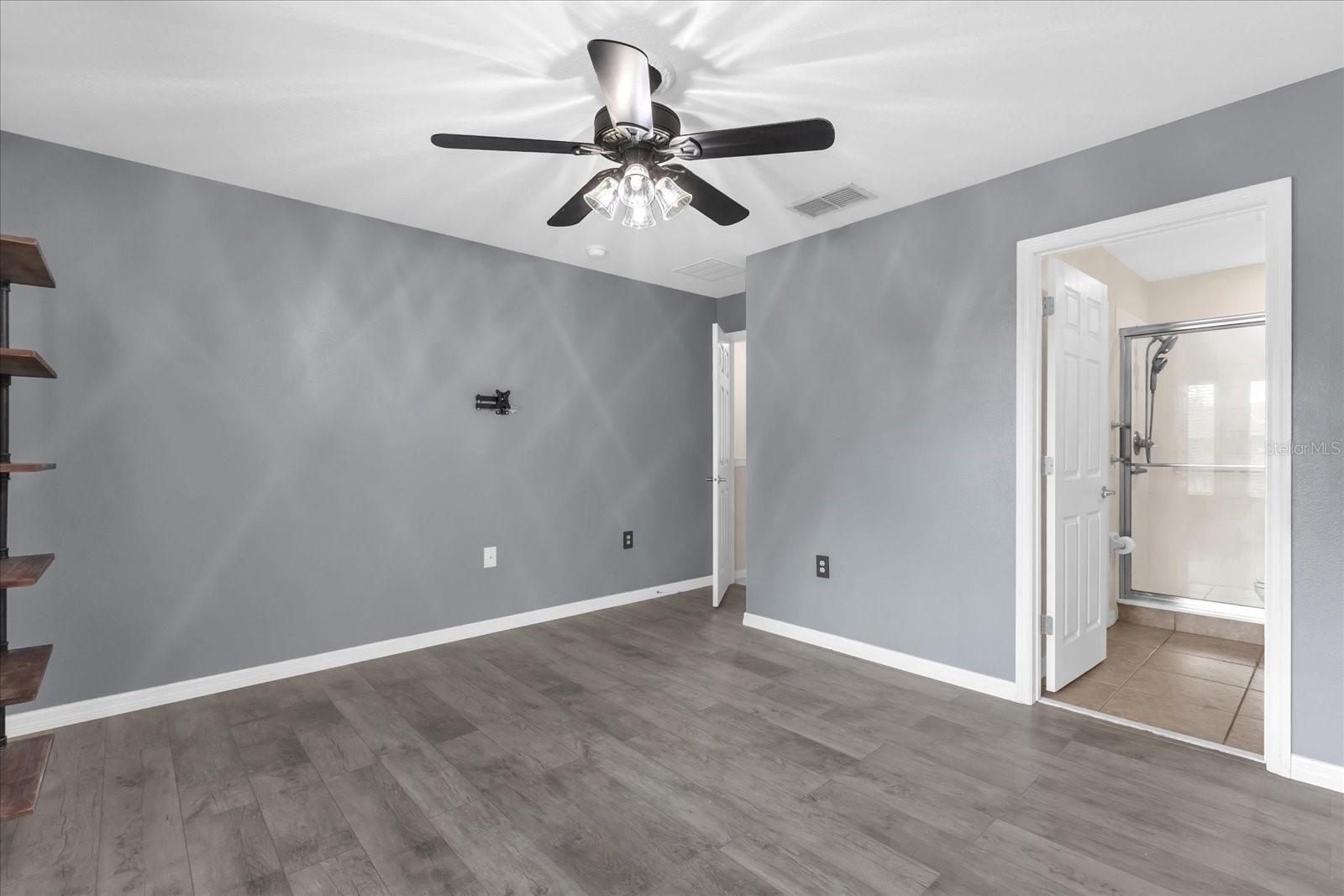 SIGNATURE LKS-PCL 01D PH 01 - Residential