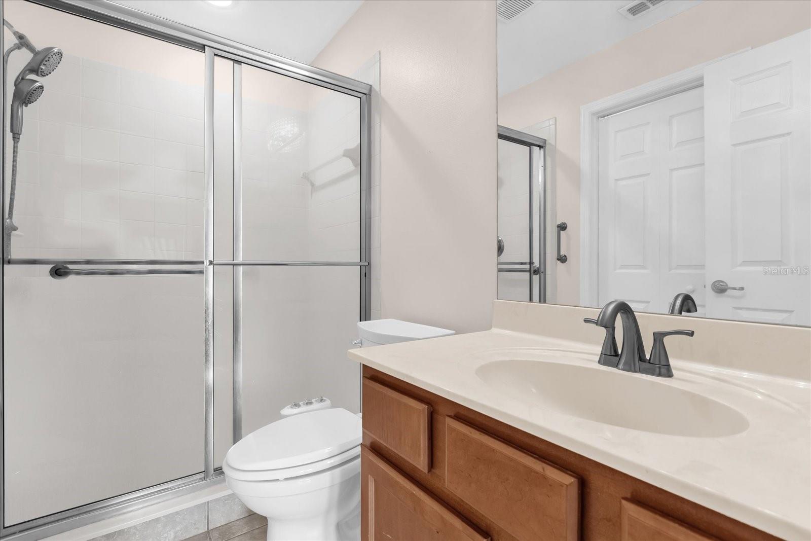 SIGNATURE LKS-PCL 01D PH 01 - Residential