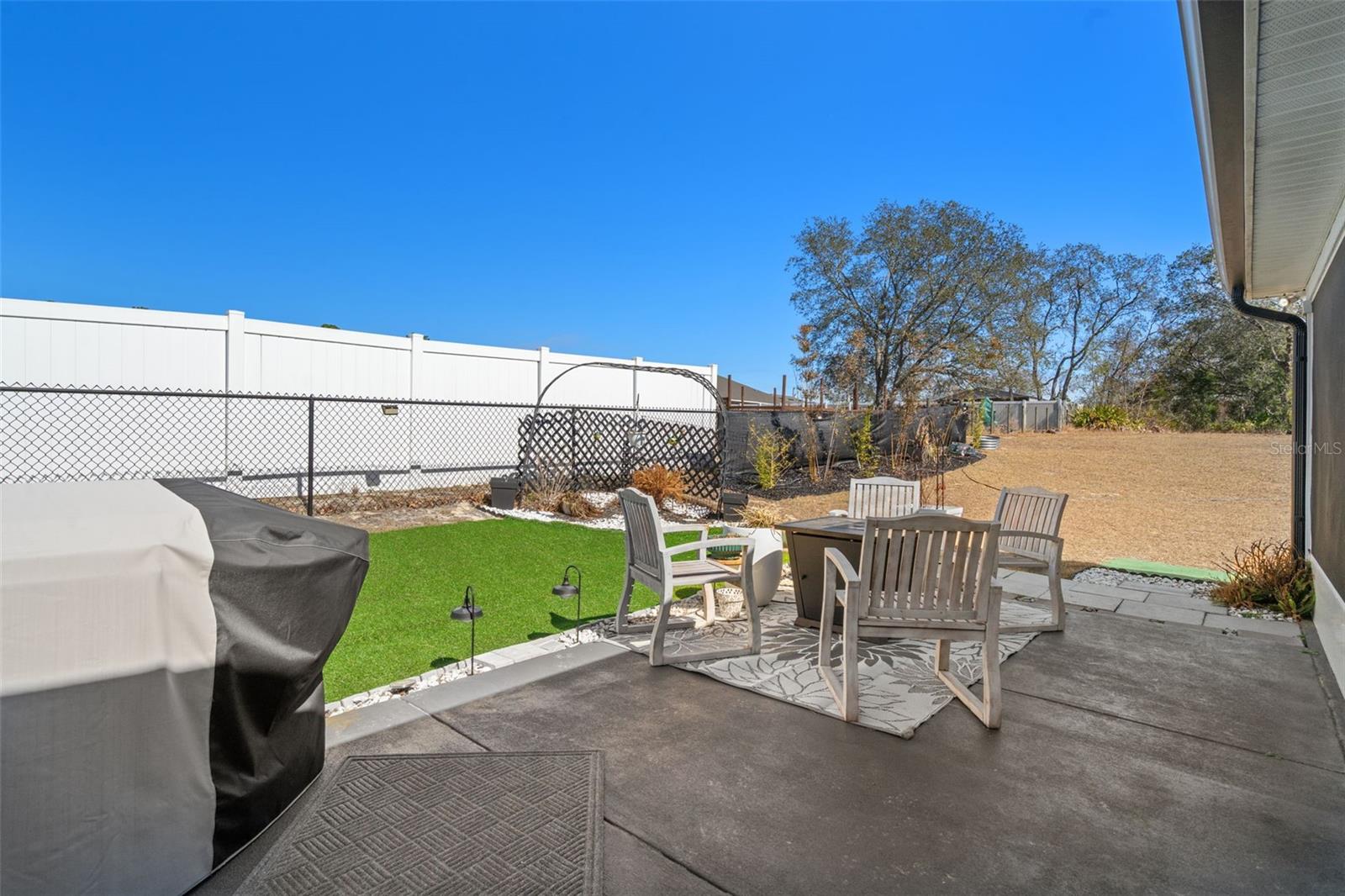 ROYAL HIGHLANDS - Residential