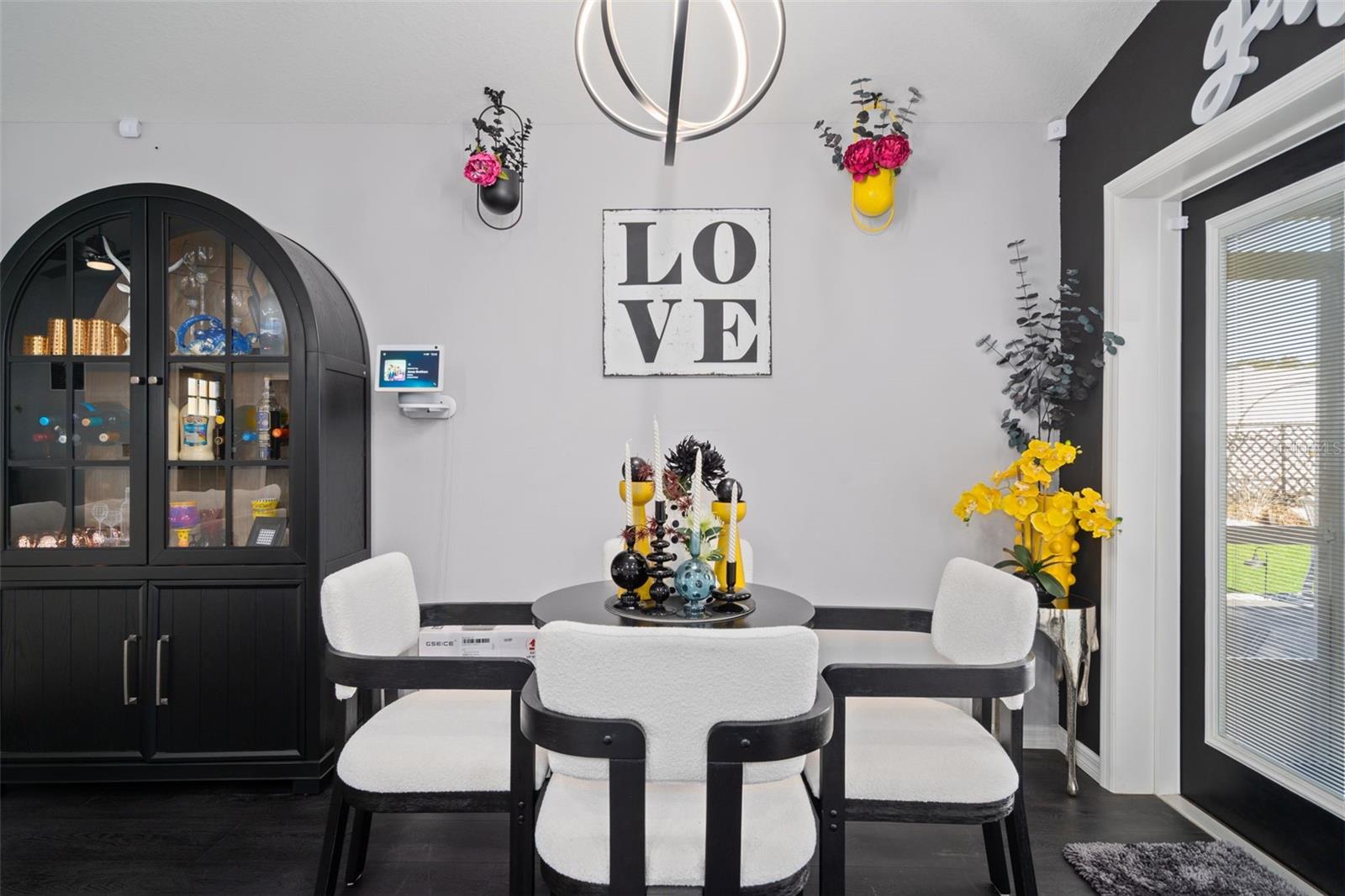 ROYAL HIGHLANDS - Residential