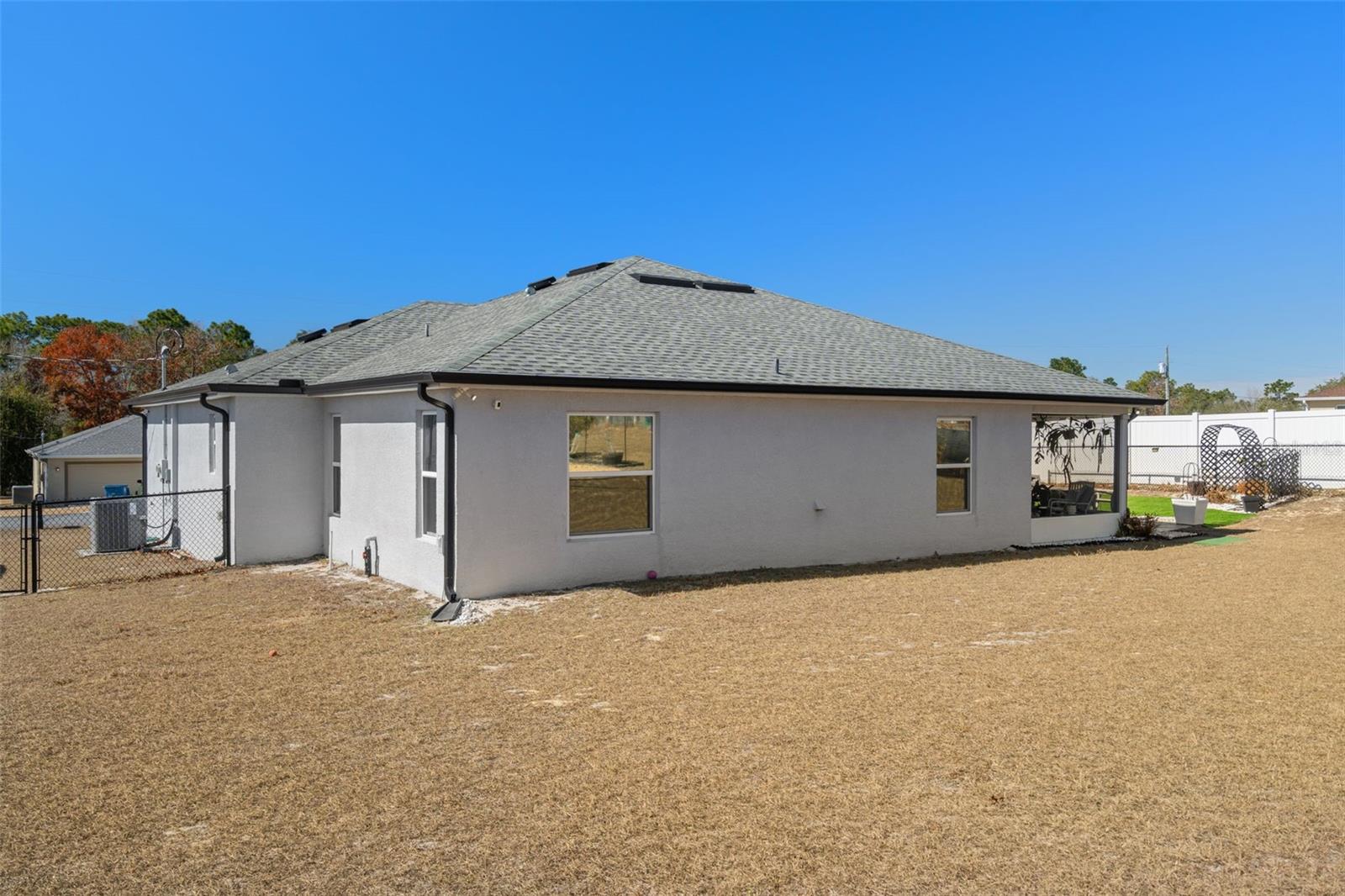 ROYAL HIGHLANDS - Residential