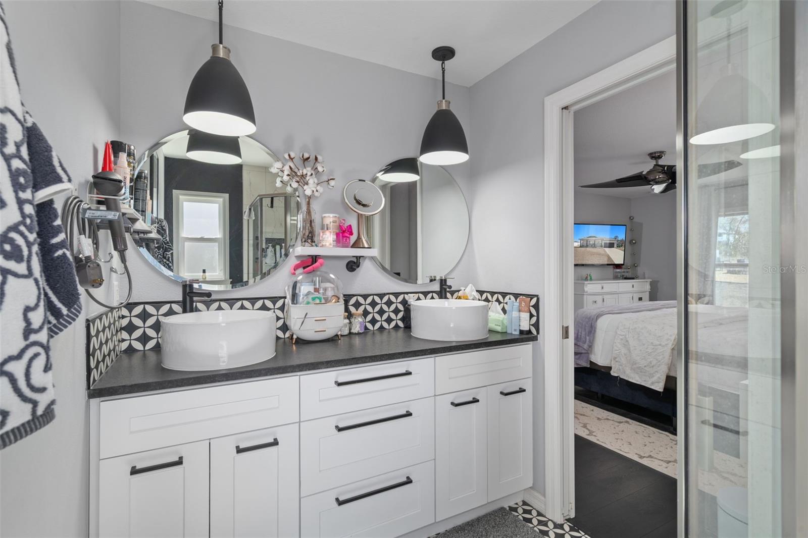 ROYAL HIGHLANDS - Residential