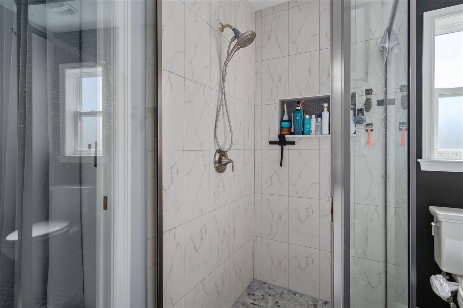 ROYAL HIGHLANDS - Residential