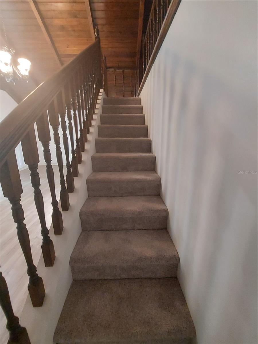 BLUE LAKE - Residential