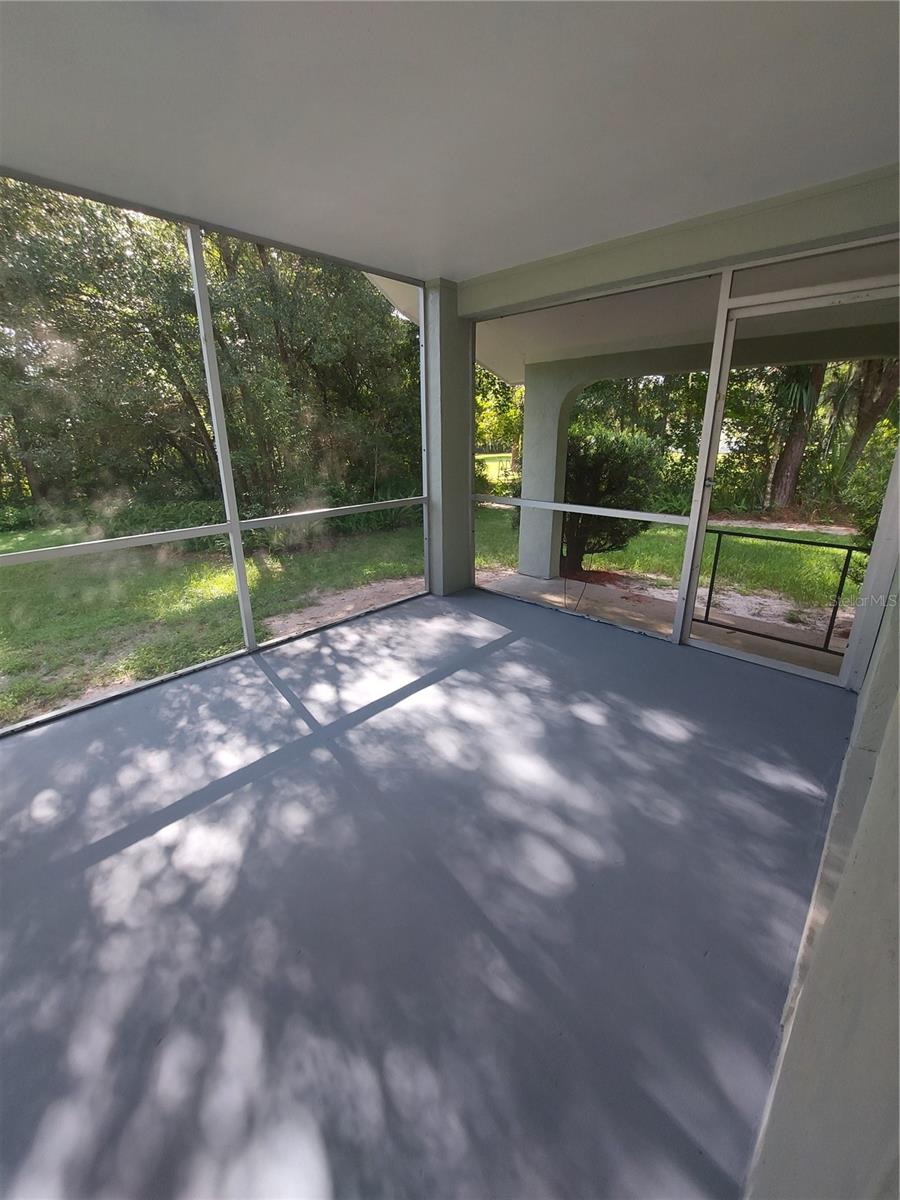 BLUE LAKE - Residential