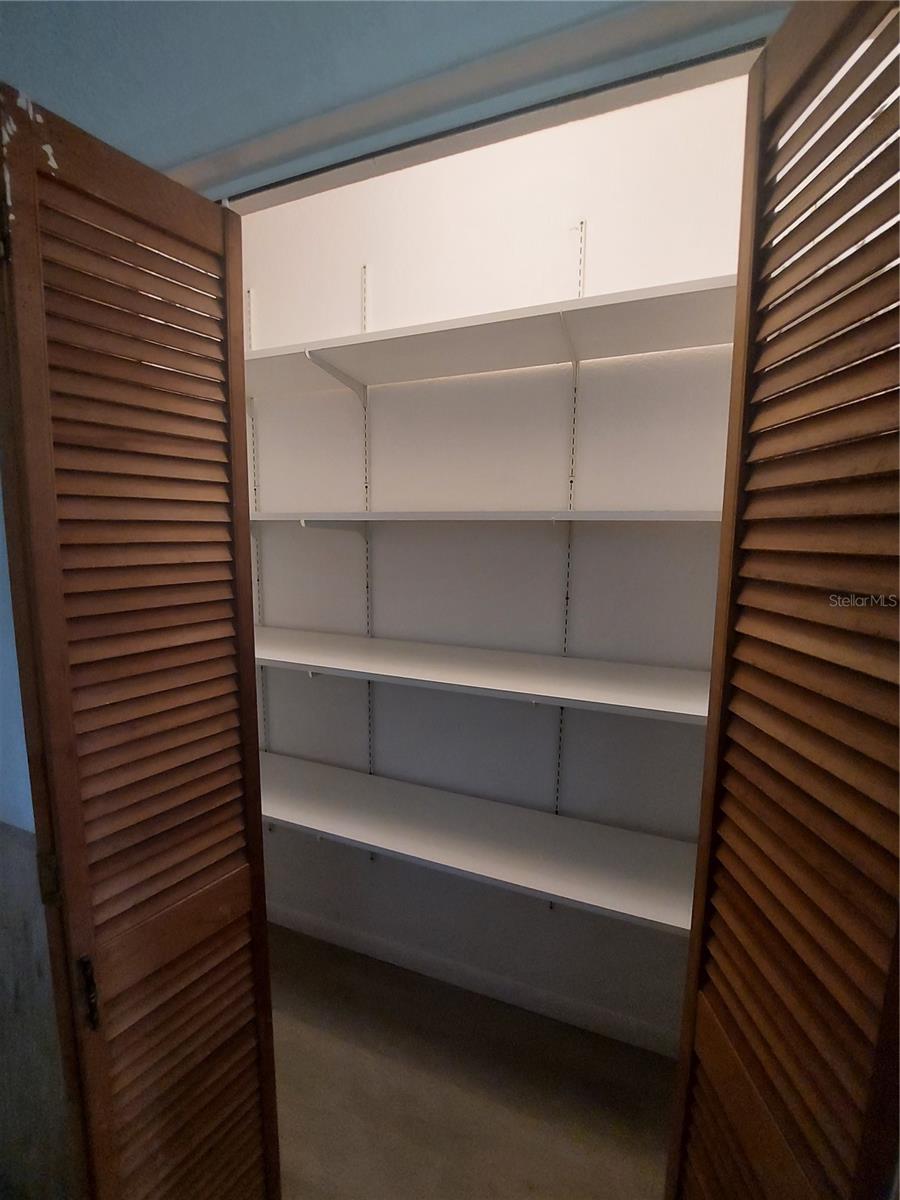 BLUE LAKE - Residential