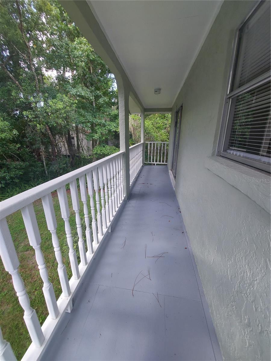 BLUE LAKE - Residential