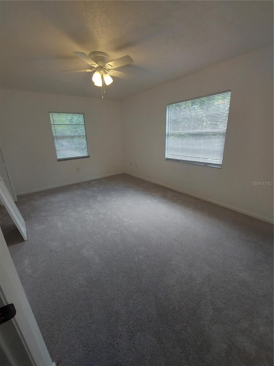 BLUE LAKE - Residential