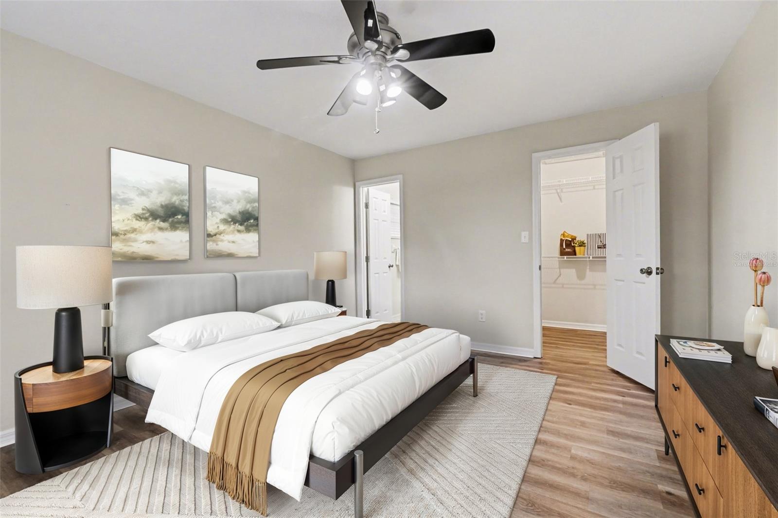 WRENWOOD CONDO - Residential