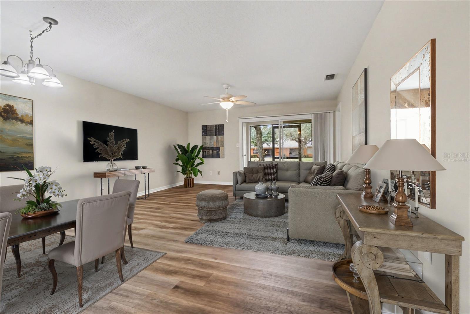 WRENWOOD CONDO - Residential