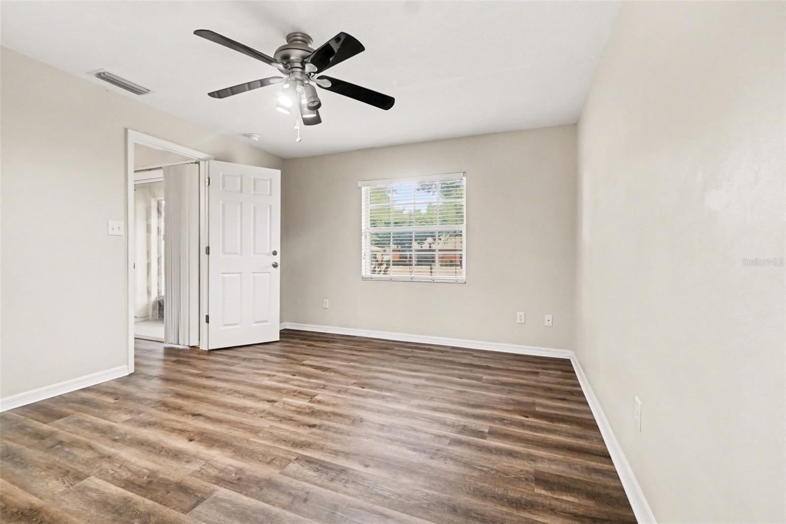 WRENWOOD CONDO - Residential