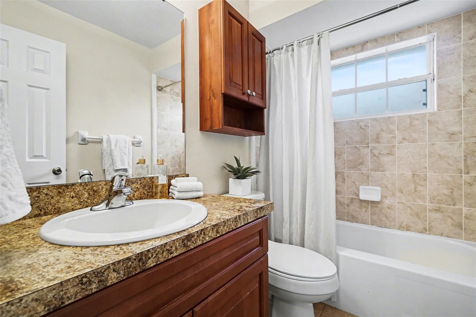 WRENWOOD CONDO - Residential