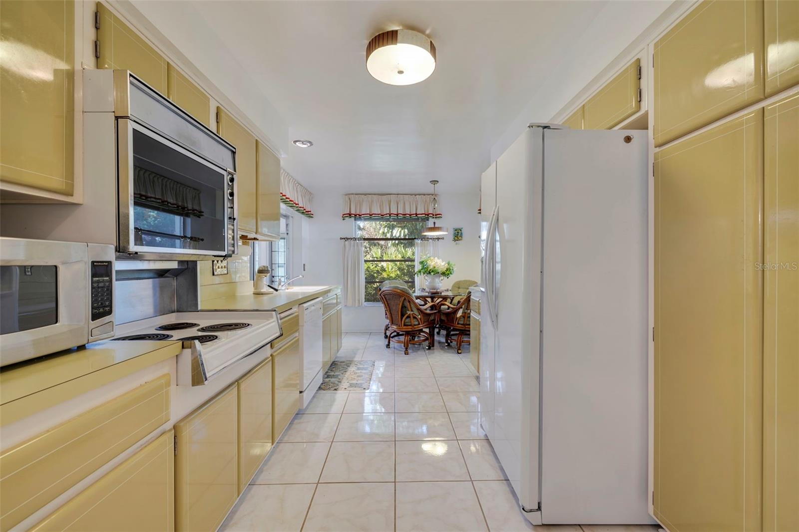 LAKEWOOD ESTATES SEC B - Residential