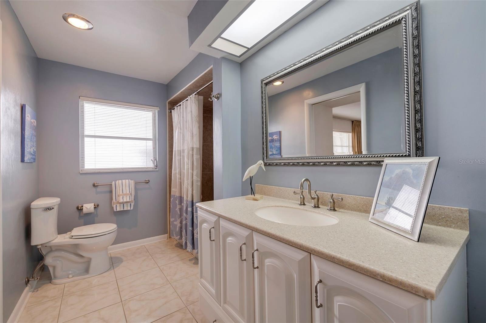 LAKEWOOD ESTATES SEC B - Residential