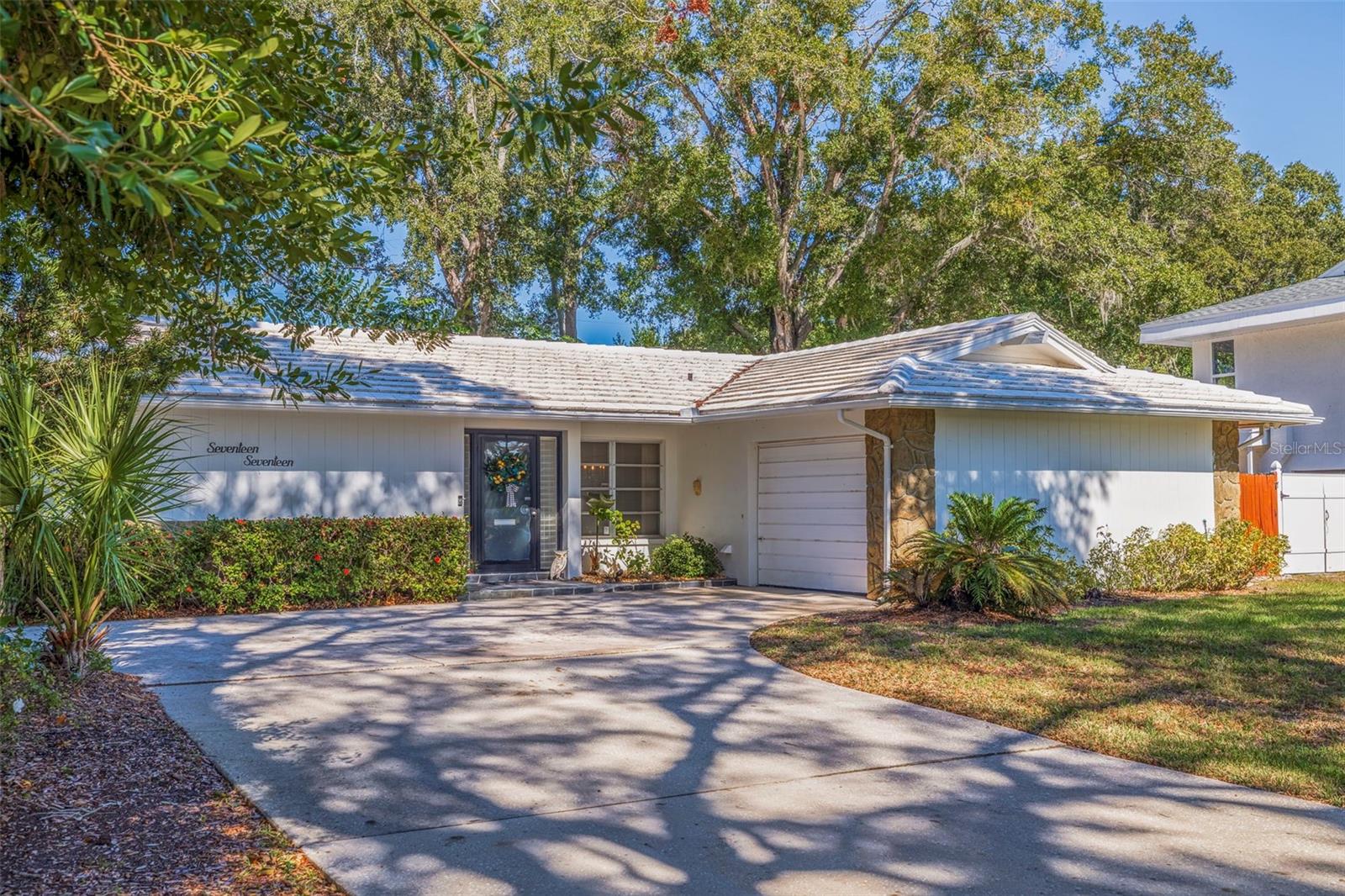 LAKEWOOD ESTATES SEC B - Residential