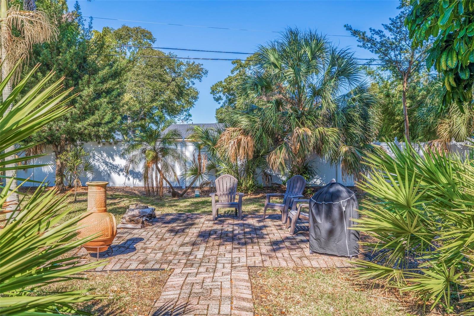 LAKEWOOD ESTATES SEC B - Residential