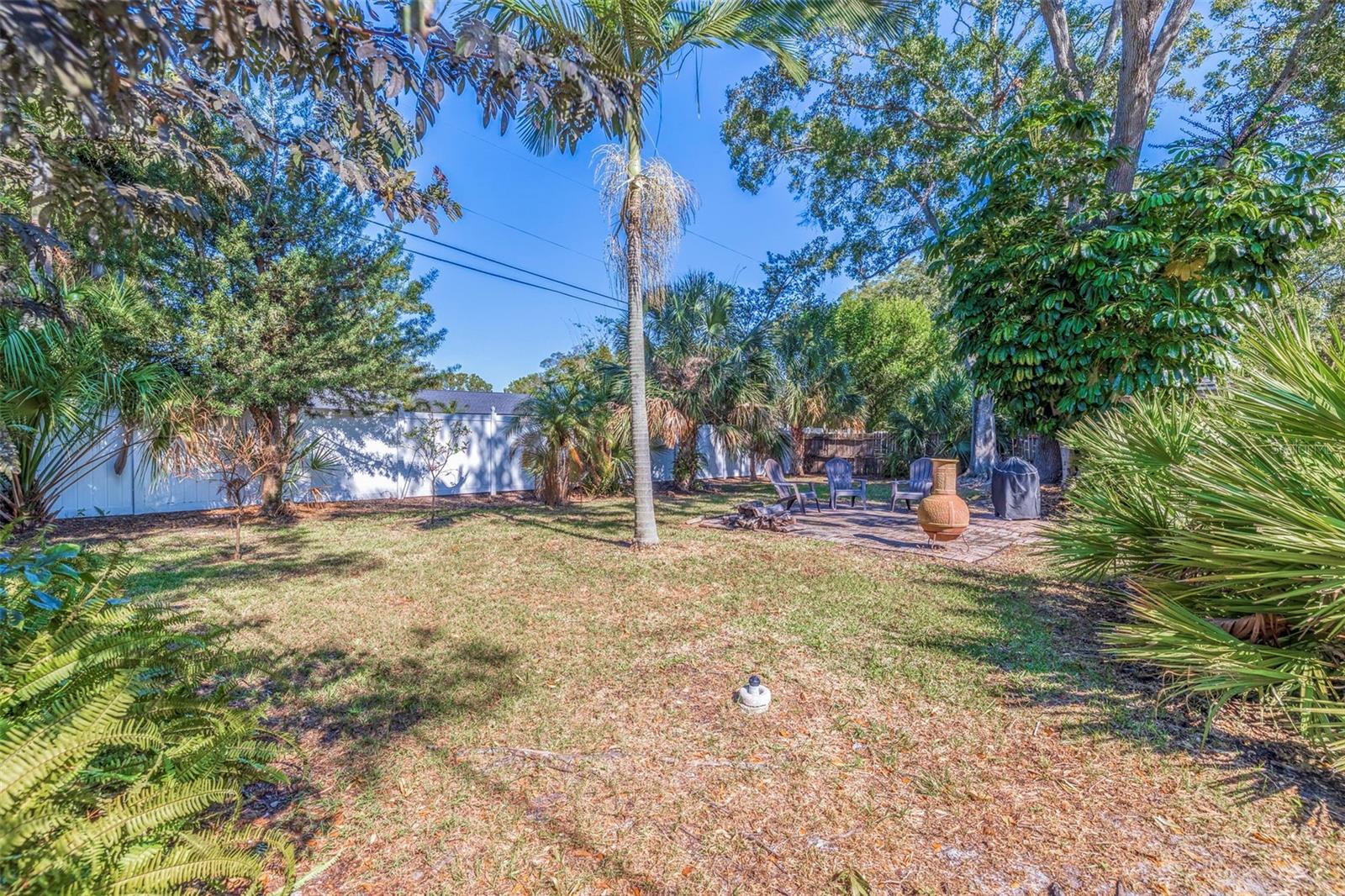 LAKEWOOD ESTATES SEC B - Residential