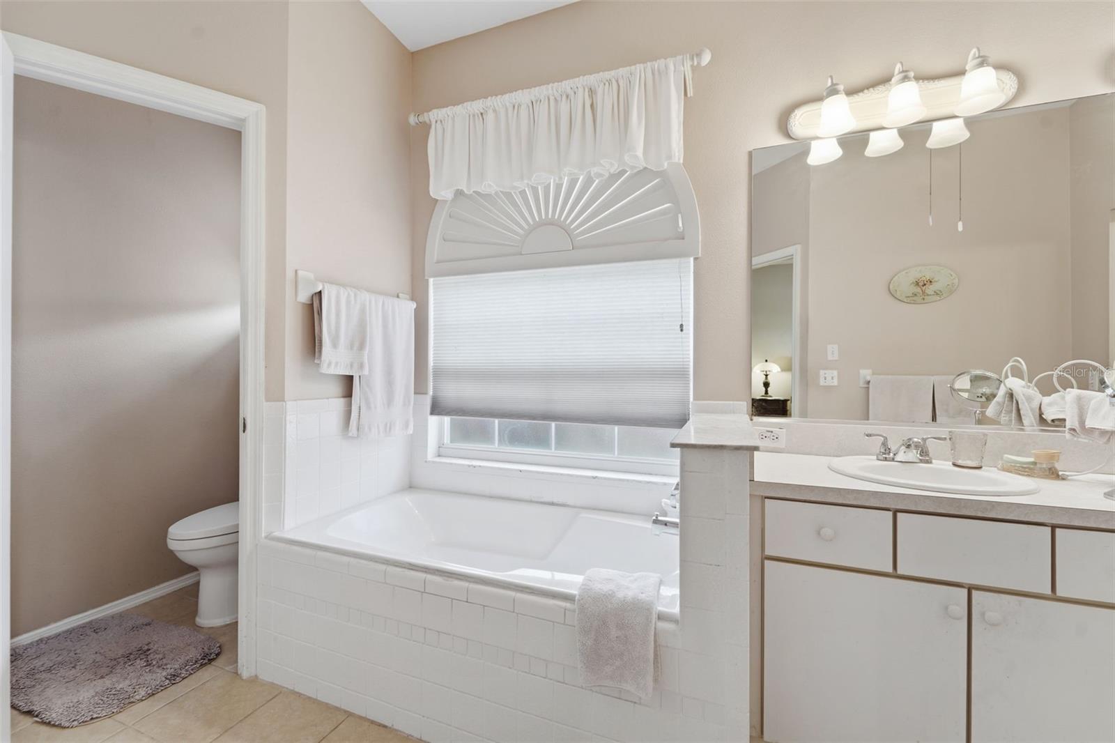 REGENCY OAKS PH I - Residential